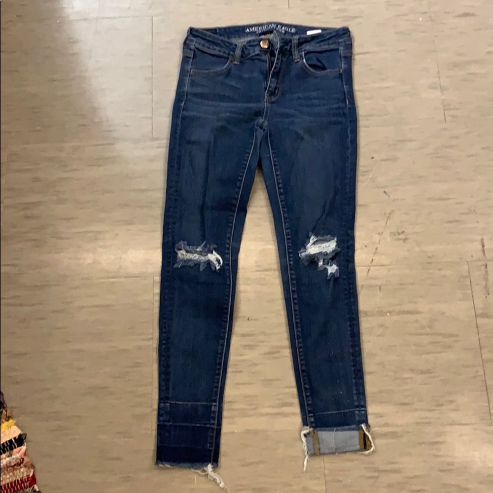 AE Distressed Hi-Rise Jeans